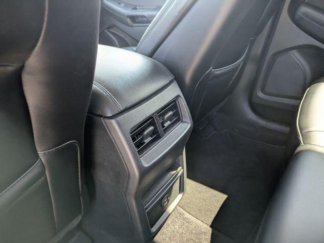 Photo of 2021 Silver Ford Edge