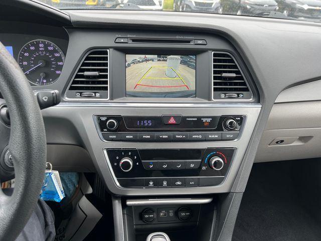 Photo of 2016 Phantom Black Hyundai SONATA
