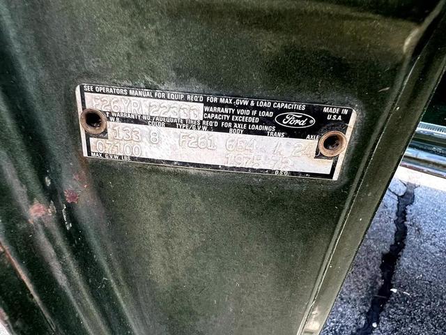 Photo of 1975 Green Ford F-250