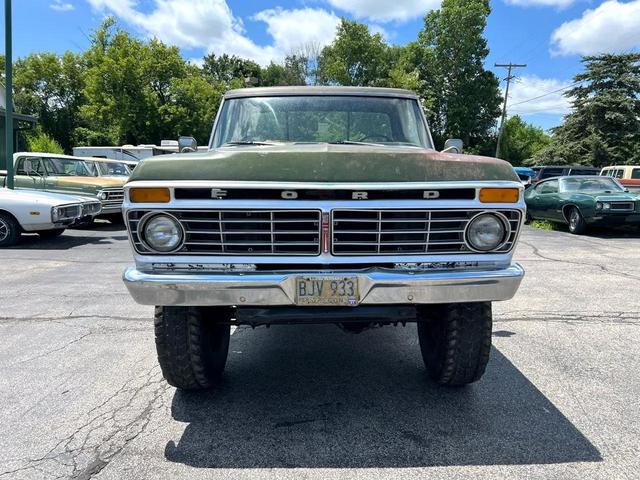 Photo of 1975 Green Ford F-250