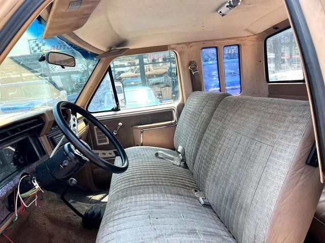 Photo of 1985 Tan Ford Pickup Truck