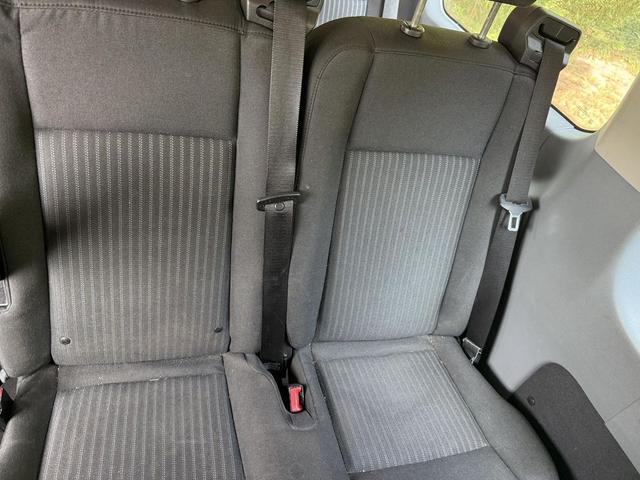 Photo of 2018 Oxford White Ford Transit-350