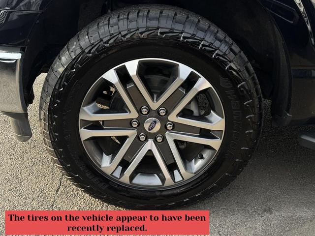 Photo of 2022 Agate Black Metallic Ford F-150