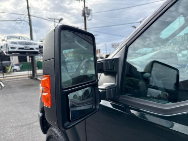 Photo of 2015 Green Gem Metallic Ford F-250
