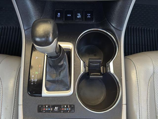 Photo of 2015 Nautical Blue Metallic Toyota Highlander