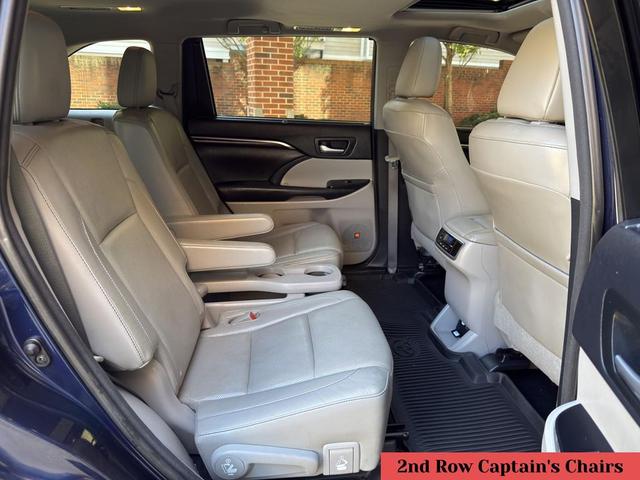 Photo of 2015 Nautical Blue Metallic Toyota Highlander