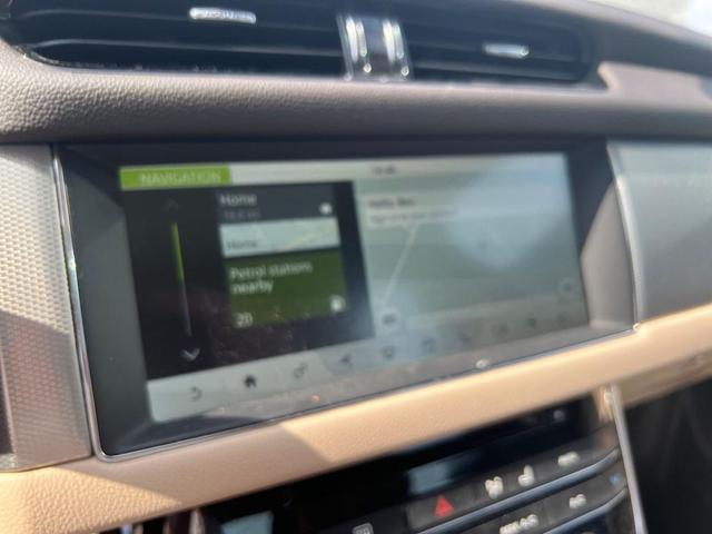 Photo of 2020 Fuji White Jaguar XF