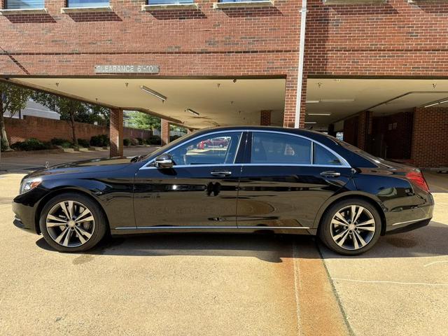 Photo of 2015 Black Mercedes-Benz S-Class