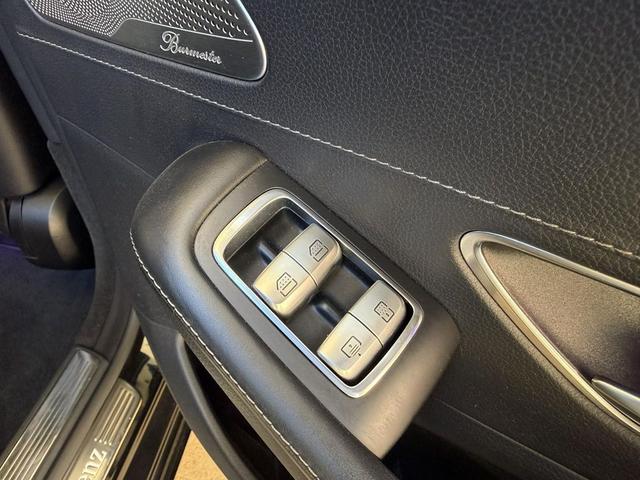 Photo of 2015 Black Mercedes-Benz S-Class