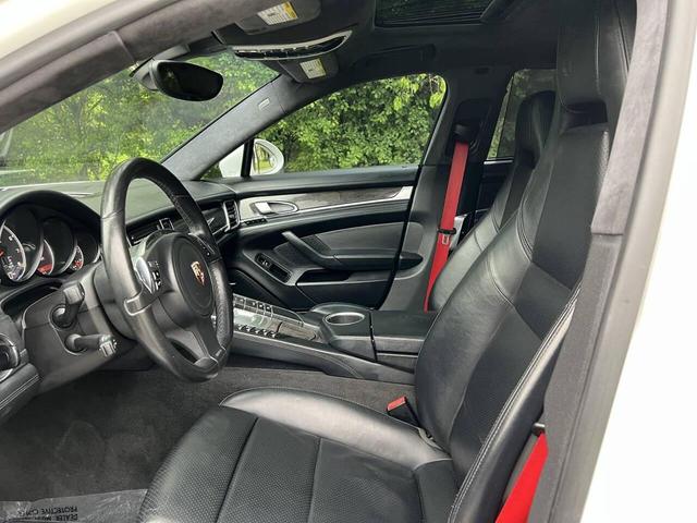 Photo of 2012 Carrara White Porsche Panamera