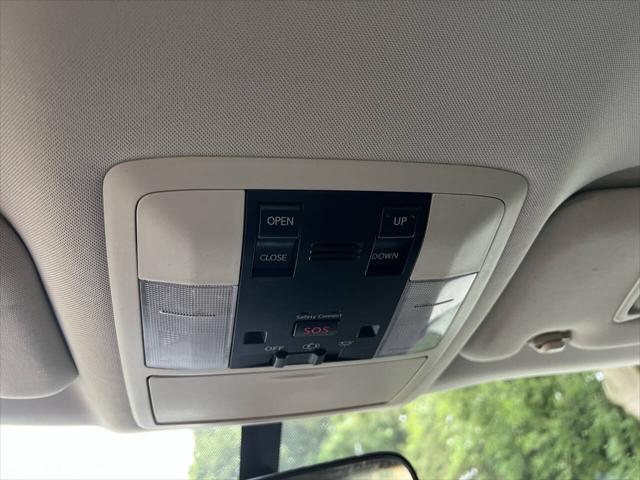 Photo of 2015 Gray Lexus CT 200h