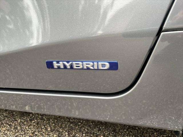 Photo of 2015 Gray Lexus CT 200h