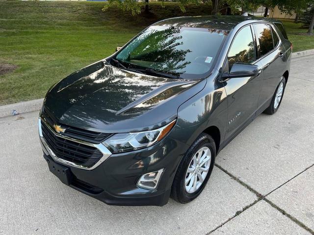 Photo of 2018 Nightfall Gray Metallic Chevrolet Equinox