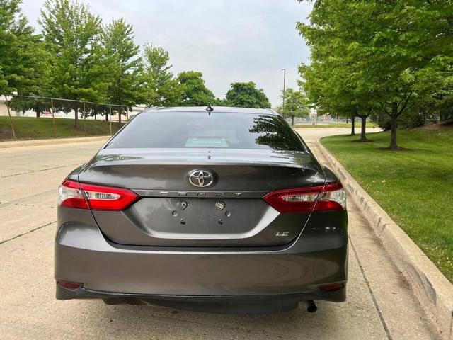Photo of 2020 Predawn Gray Mica Toyota Camry