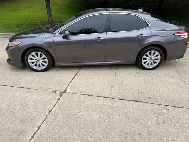 Photo of 2020 Predawn Gray Mica Toyota Camry