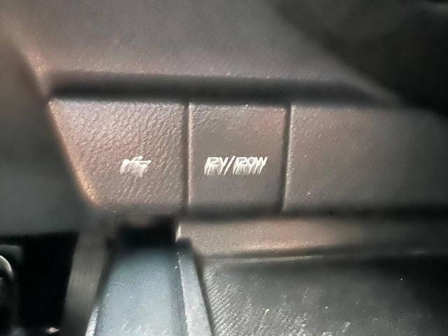 Photo of 2020 Predawn Gray Mica Toyota Camry