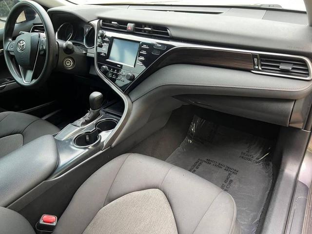 Photo of 2020 Predawn Gray Mica Toyota Camry