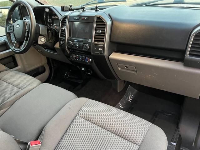 Photo of 2018 Oxford White Ford F-150