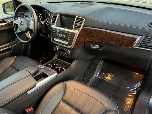 Photo of 2013 Steel Gray Metallic Mercedes-Benz GL-Class