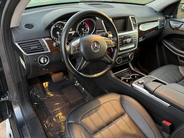 Photo of 2013 Steel Gray Metallic Mercedes-Benz GL-Class