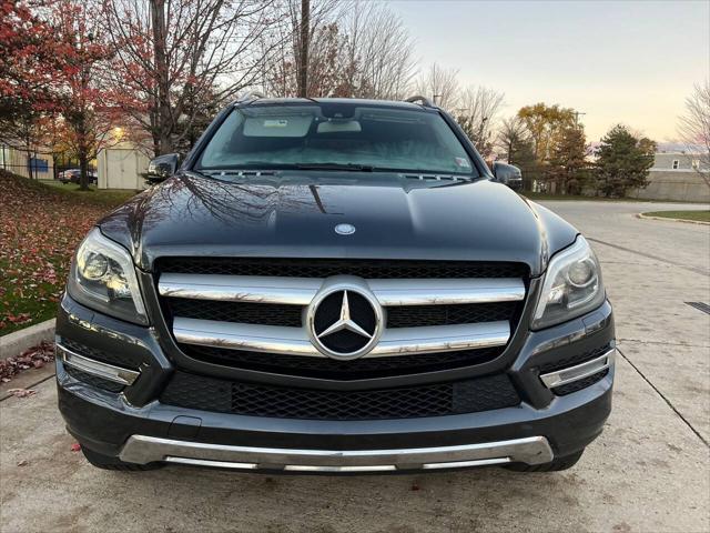 Photo of 2013 Steel Gray Metallic Mercedes-Benz GL-Class