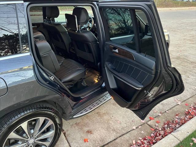 Photo of 2013 Steel Gray Metallic Mercedes-Benz GL-Class