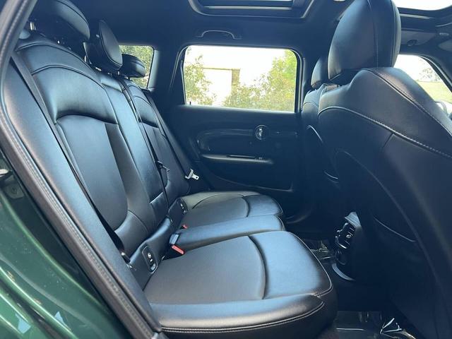 Photo of 2017 British Racing Green Metallic MINI Clubman