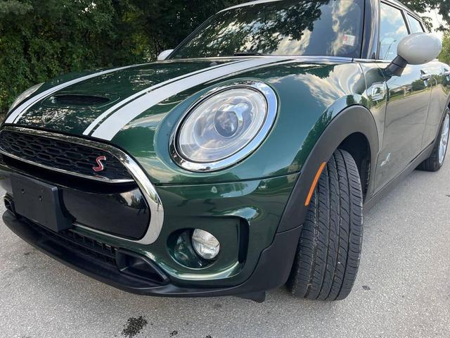 Photo of 2017 British Racing Green Metallic MINI Clubman