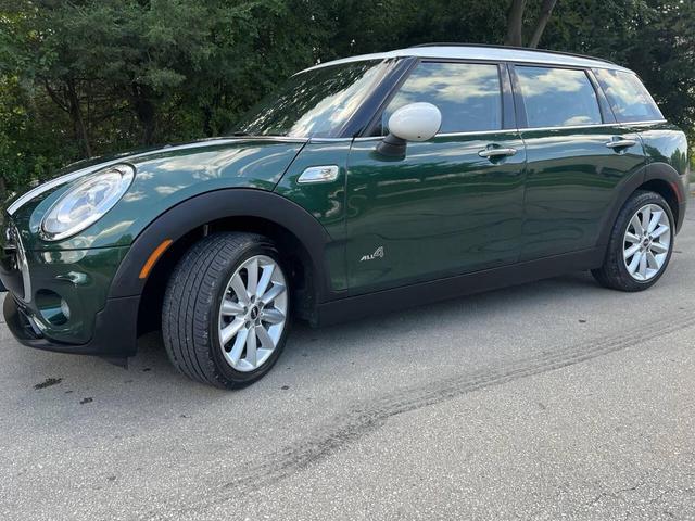 Photo of 2017 British Racing Green Metallic MINI Clubman