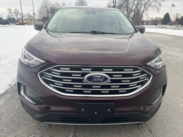 Photo of 2021 Red Ford Edge