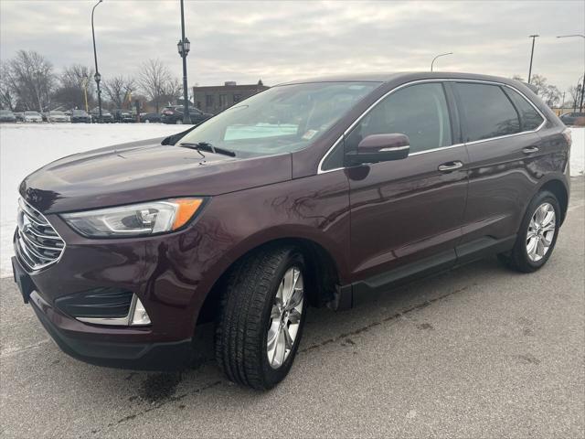 Photo of 2021 Red Ford Edge