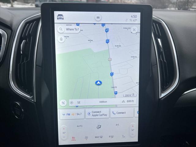 Photo of 2021 Red Ford Edge