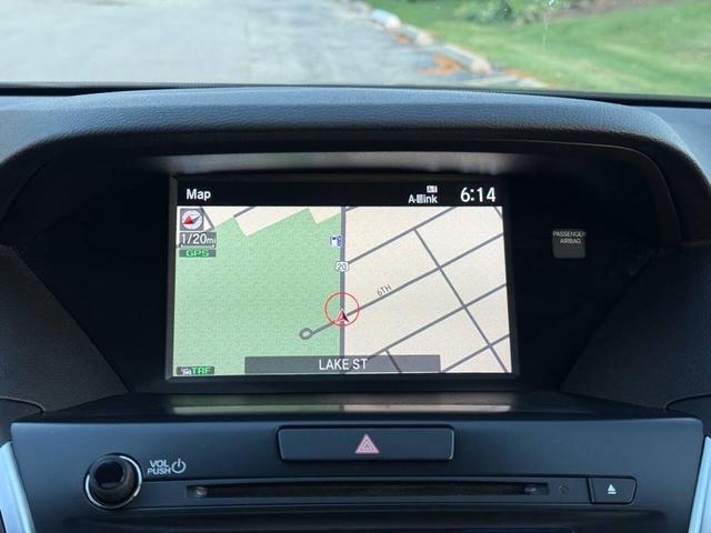 Photo of 2019 Gray Acura MDX