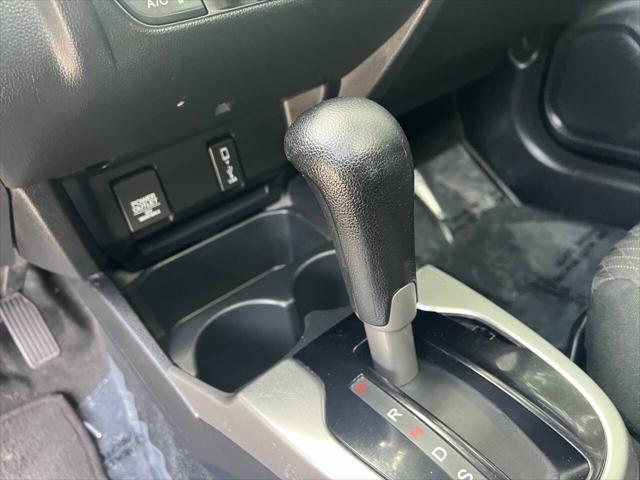 Photo of 2018 Helios Yellow Pearl Honda Fit