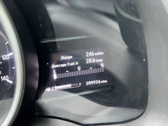 Photo of 2018 Helios Yellow Pearl Honda Fit