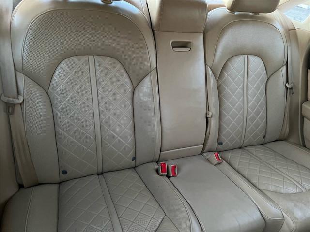 Photo of 2016 White Audi A8