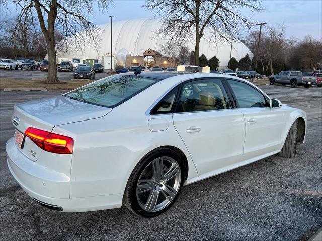 Photo of 2016 White Audi A8