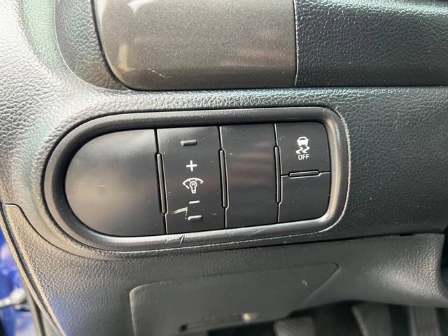 Photo of 2018 Deep Sea Blue Kia Forte