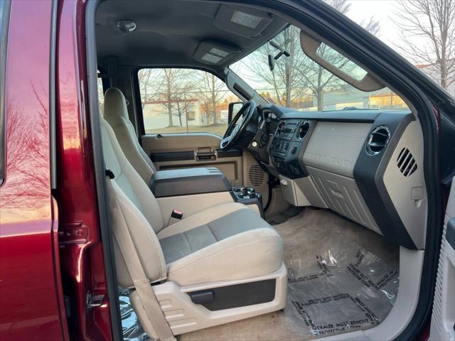 Photo of 2008 Burgundy Ford F-250