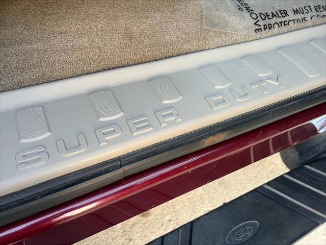 Photo of 2008 Burgundy Ford F-250