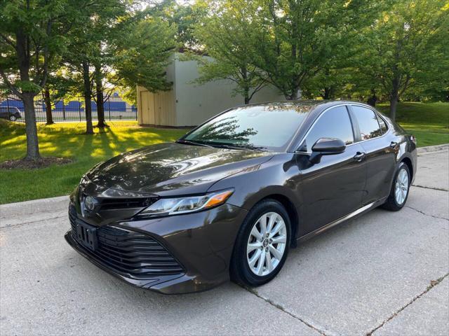 Photo of 2018 Brown Stone Toyota Camry