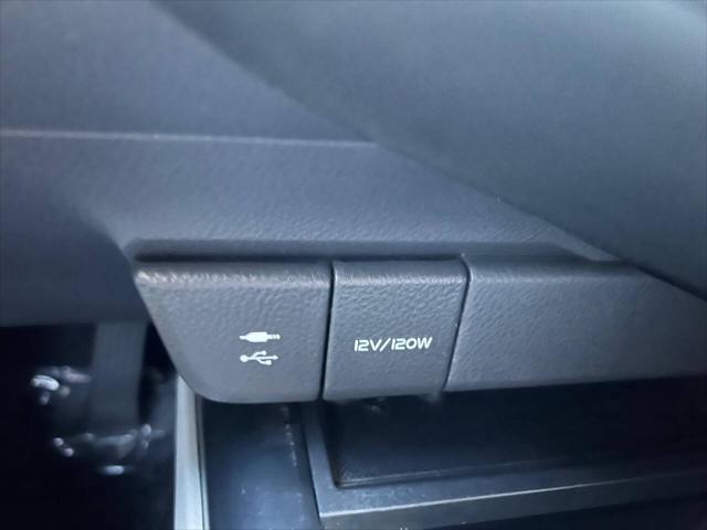 Photo of 2018 Brown Stone Toyota Camry