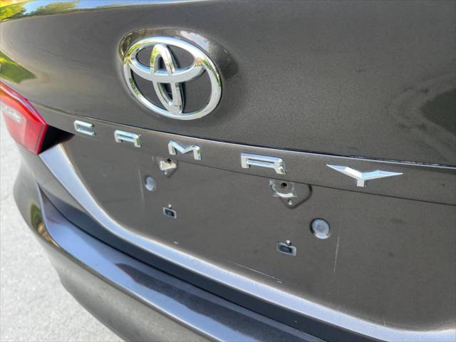 Photo of 2018 Brown Stone Toyota Camry