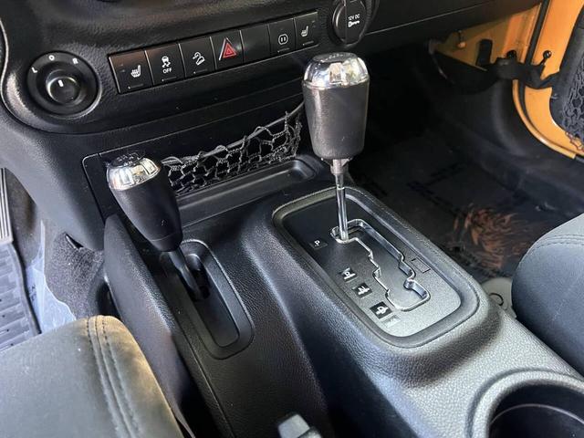 Photo of 2012 Dozer Clearcoat Jeep Wrangler Unlimited