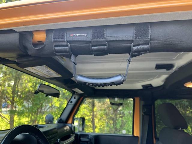 Photo of 2012 Dozer Clearcoat Jeep Wrangler Unlimited