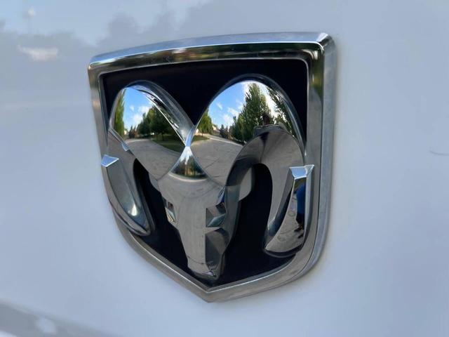 Photo of 2020 Bright White Clearcoat RAM ProMaster 1500