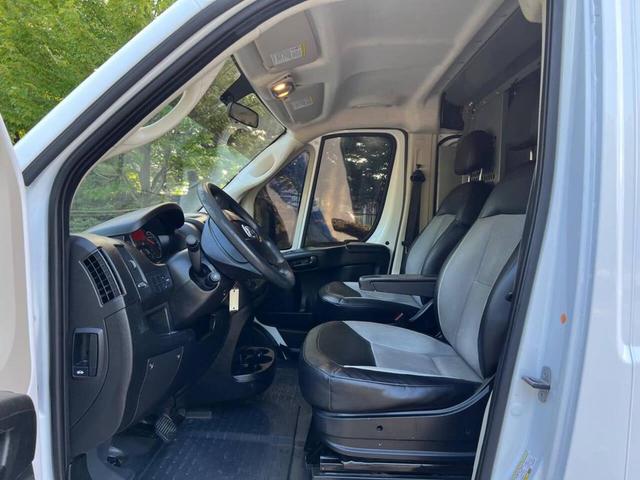 Photo of 2020 Bright White Clearcoat RAM ProMaster 1500