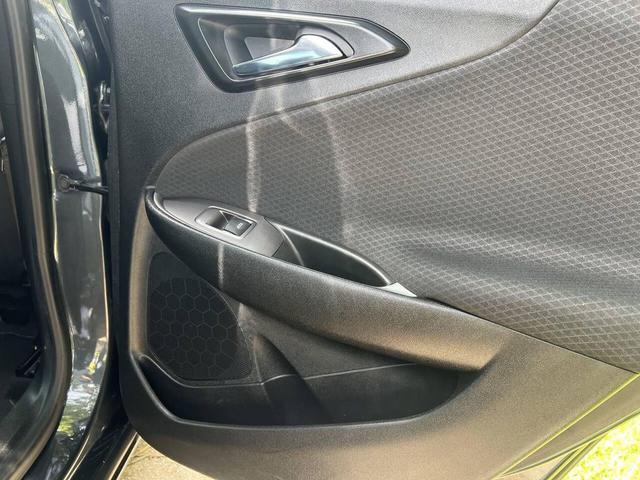 Photo of 2021 Shadow Gray Metallic Chevrolet Malibu