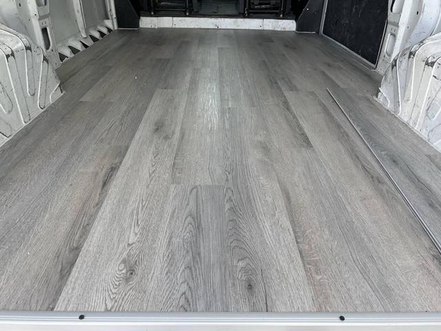 Photo of 2017 Bright White Clearcoat RAM ProMaster 1500