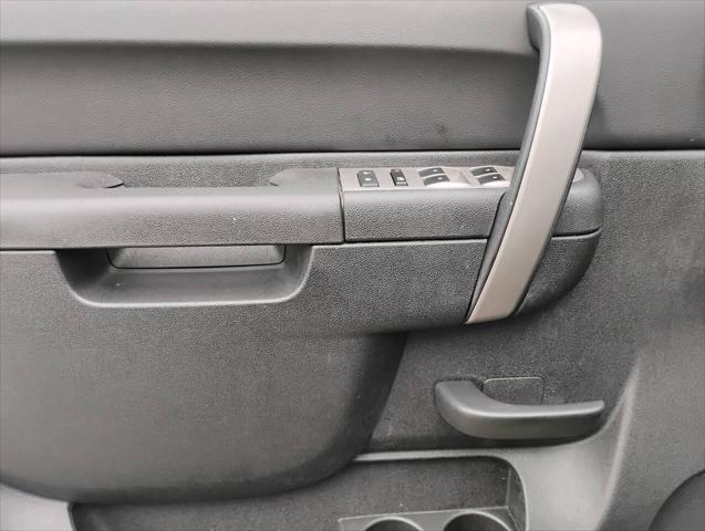 Photo of 2011 Imperial Blue Metallic Chevrolet Silverado 1500